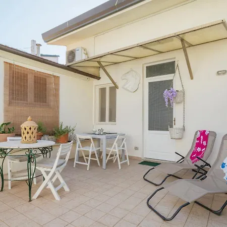 Libeccio By Interhome