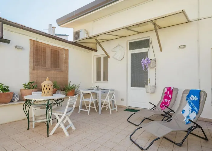 Libeccio By Interhome