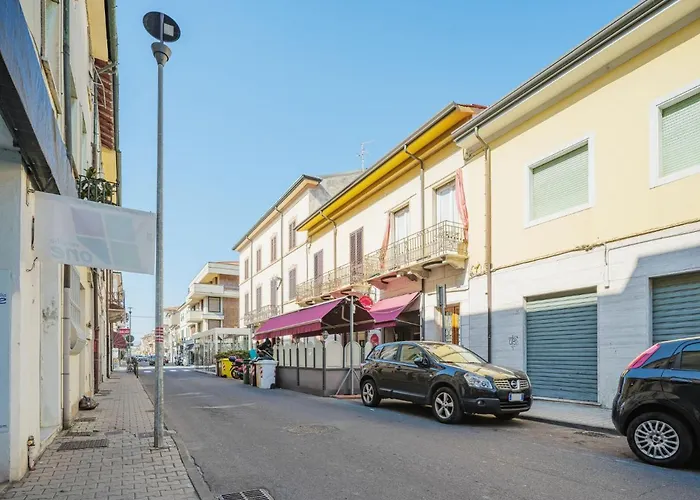 Libeccio By Interhome Dom wakacyjny Viareggio